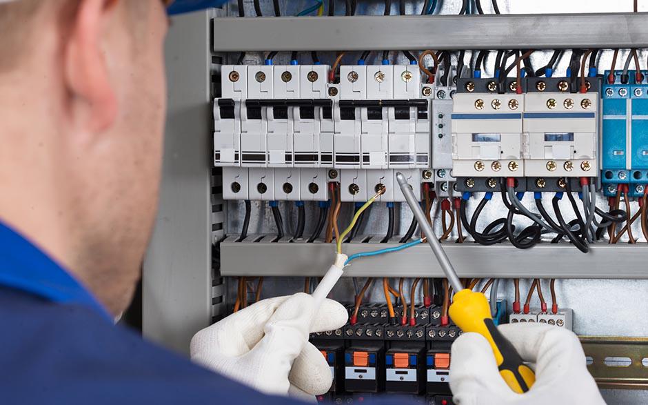 électricien en urgence Courbevoie